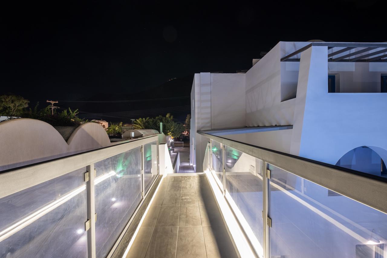 Aparthotel Tristhenia Perissa  Exterior foto